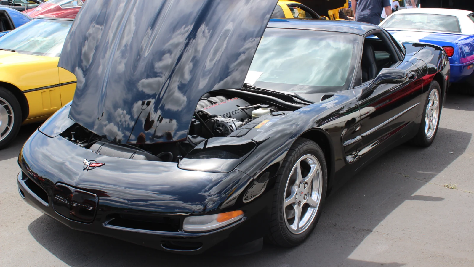 Corvette Generations/C5/C5 Black -Welch.webp